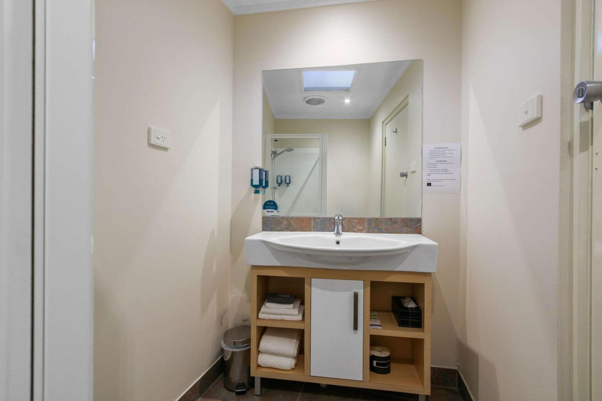 Comfort Inn & Suites Lakes Entrance Ngoại thất bức ảnh